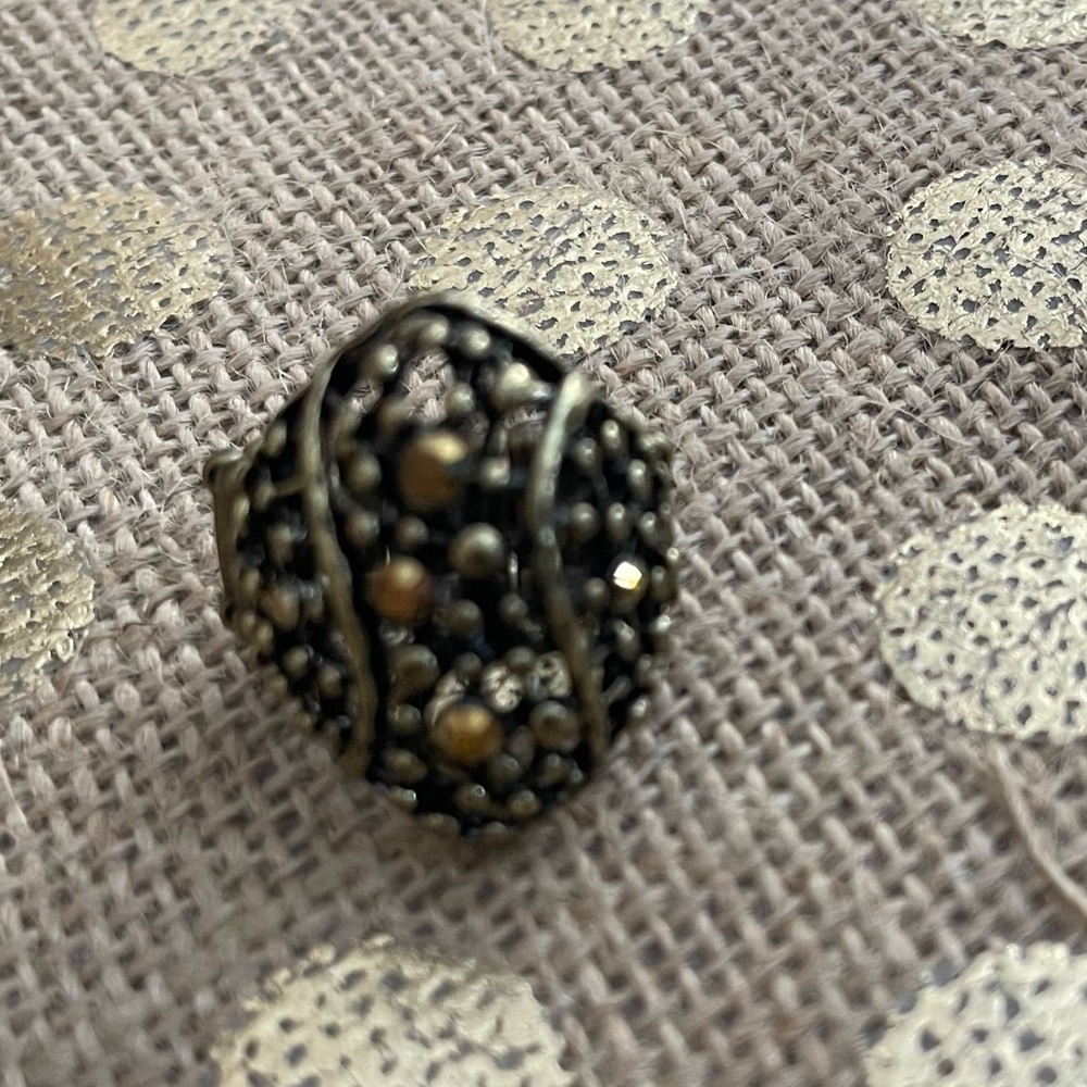 3️⃣ NWOT Stretchy Rings - Picture 5 of 5